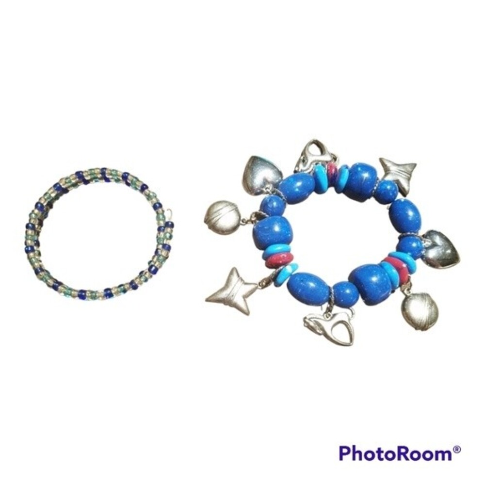 2 Beaded Bracelets, One with charms and large beads the other small beads - Picture 2 of 6